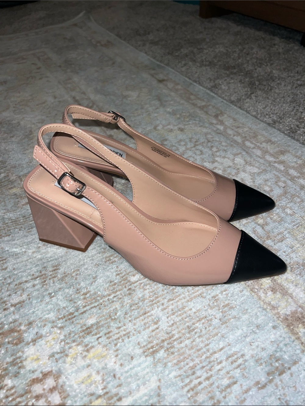 Steve Madden Black & Tan Slingback Block Heels